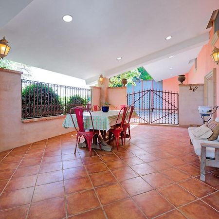 Lively Holiday Home In Fraga With Private Pool 外观 照片