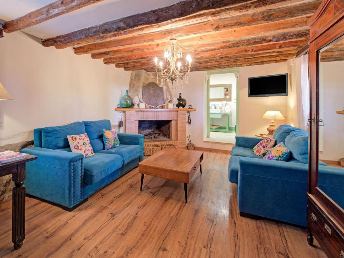 Lively Holiday Home In Fraga With Private Pool 外观 照片