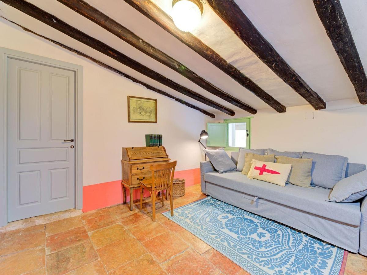 Lively Holiday Home In Fraga With Private Pool 外观 照片
